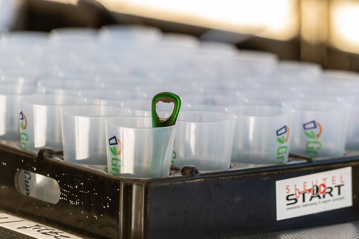 Greencups met flesopener